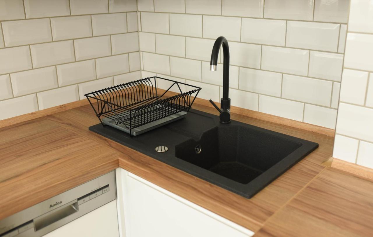 Apartament Studio Klasztorna Dzierżoniów Esterno foto