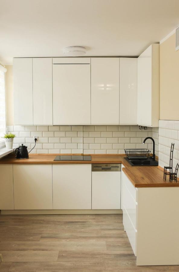 Apartament Studio Klasztorna Dzierżoniów Esterno foto